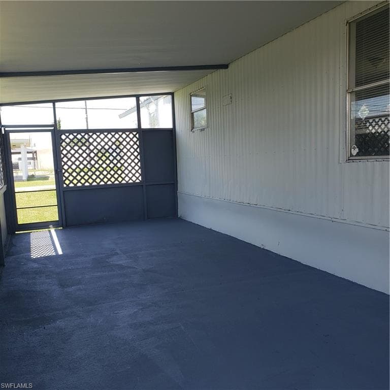 201 2nd ST NW MOORE HAVEN, FL 33471