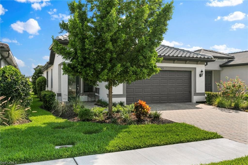 2231 Yellowfin CIR NAPLES, FL 34114