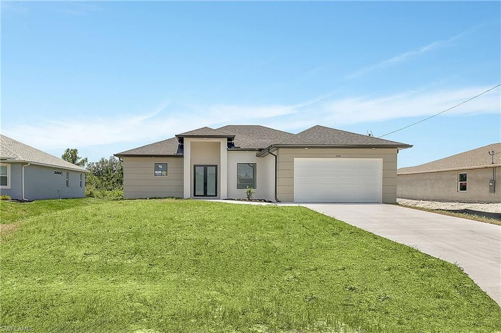 2921 7th ST SW LEHIGH ACRES, FL 33976