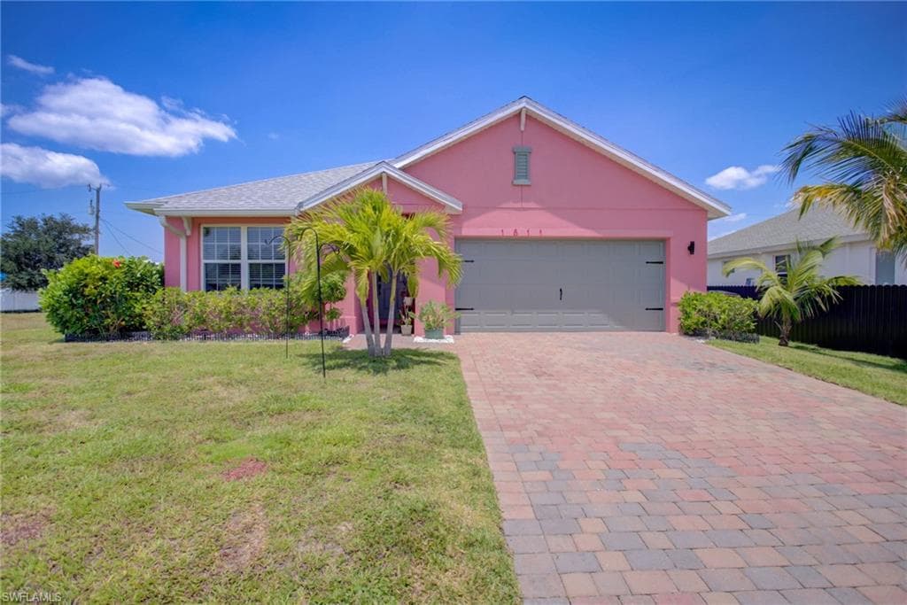1811 SW 2nd ST CAPE CORAL, FL 33991