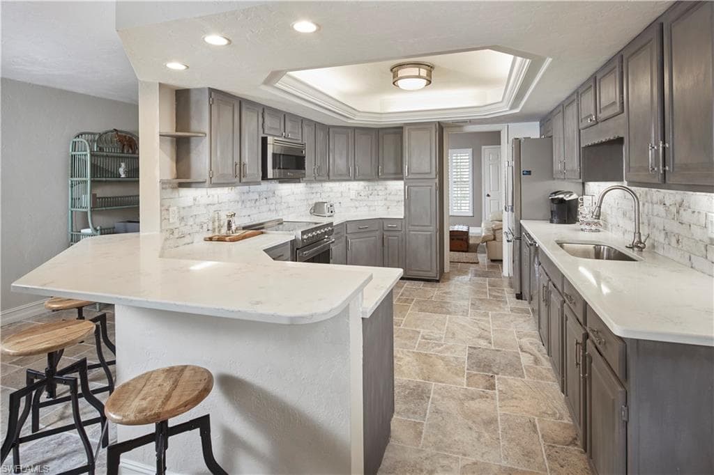 26920 Wedgewood DR 303 BONITA SPRINGS, FL 34134