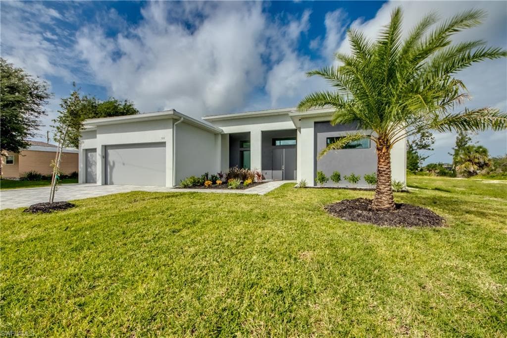 124 SW 16th PL CAPE CORAL, FL 33991