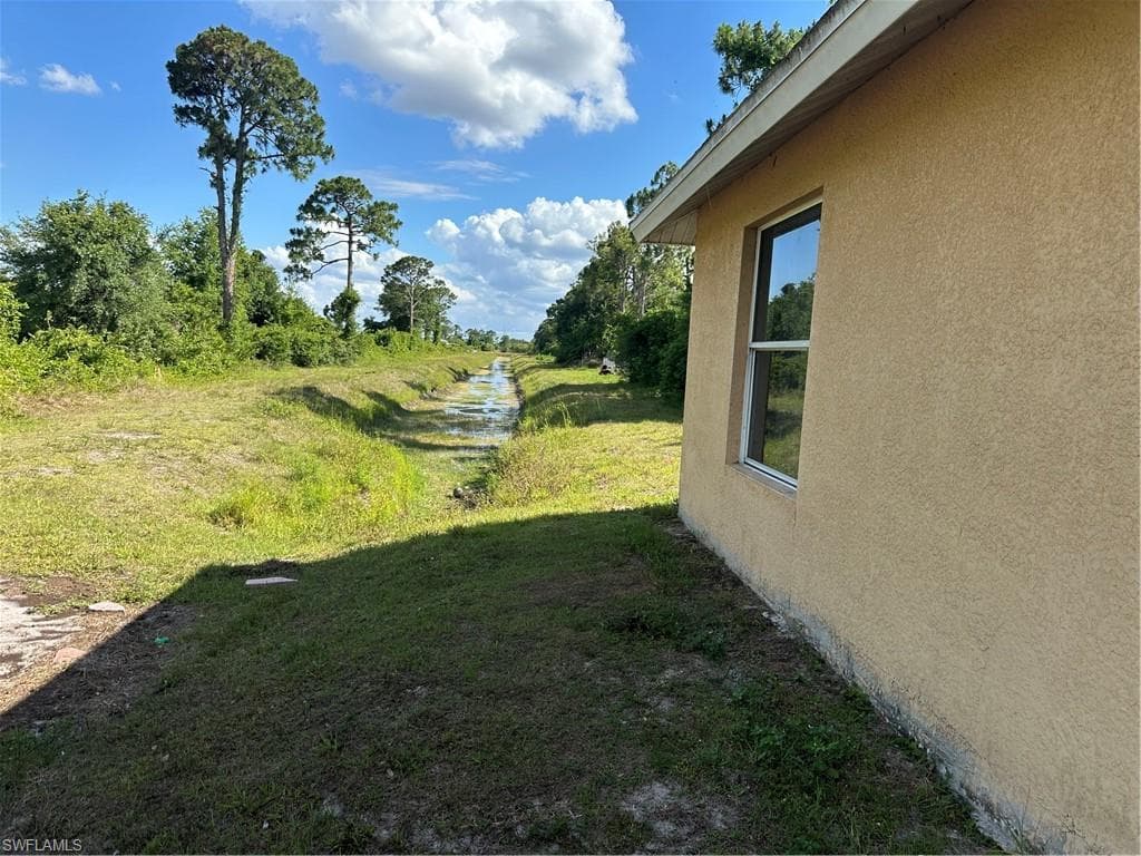 846-848 Grant BLVD LEHIGH ACRES, FL 33974