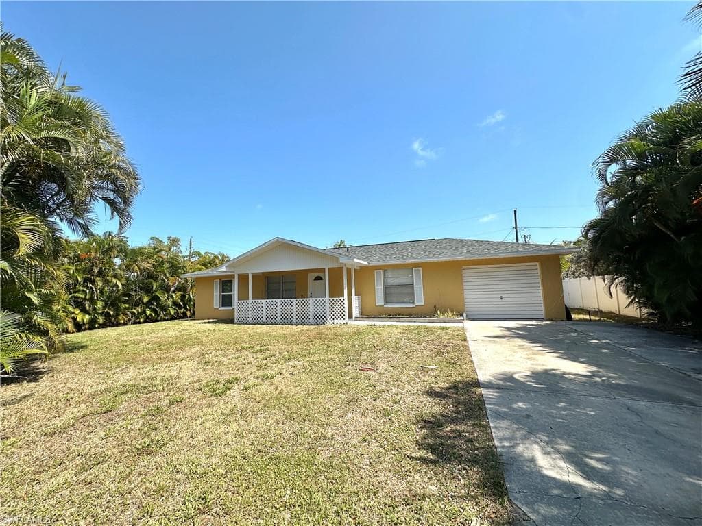 9017 Pomelo RD W FORT MYERS, FL 33967