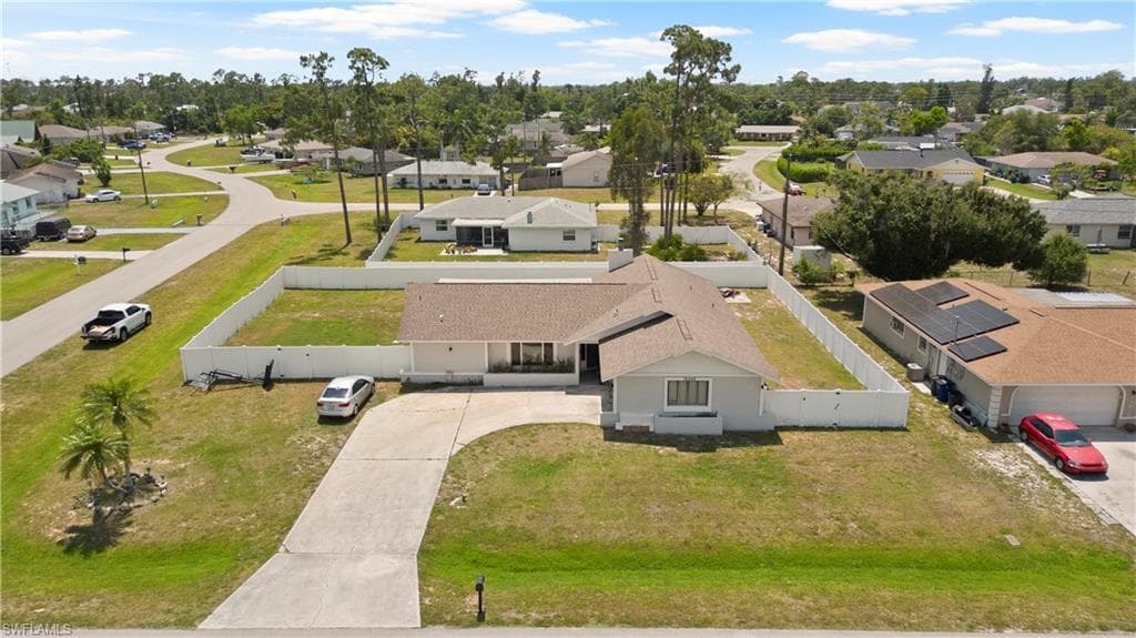 18688 Bradenton RD FORT MYERS, FL 33967