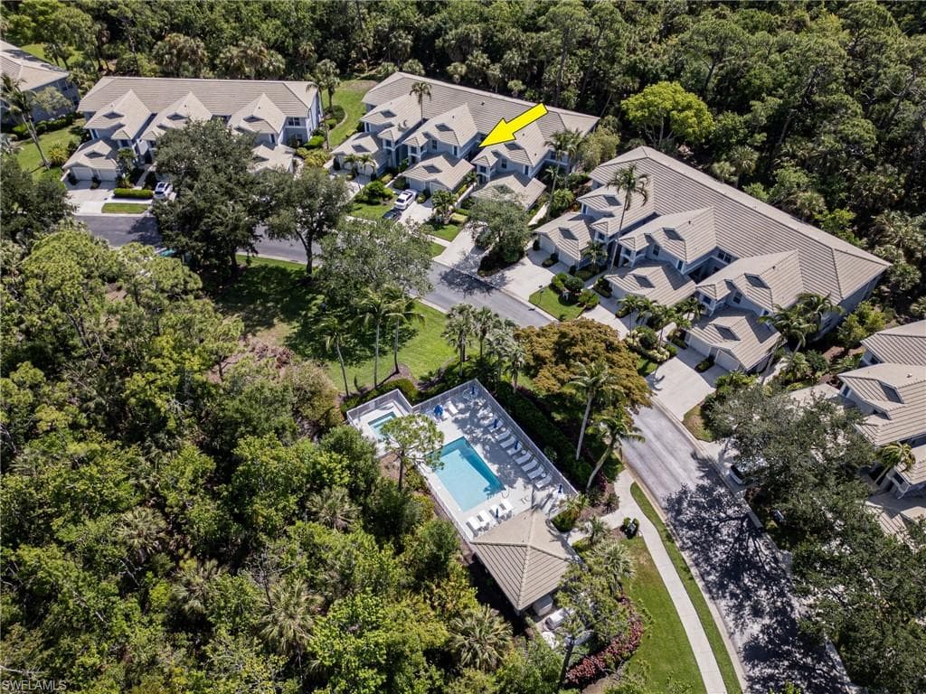 740 Tarpon Cove DR 102 NAPLES, FL 34110