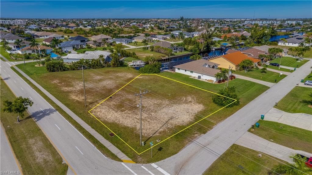 4218 SW 17th AVE CAPE CORAL, FL 33914