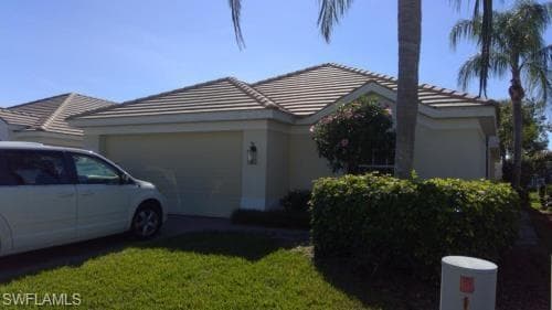 2470 Greendale PL CAPE CORAL, FL 33991