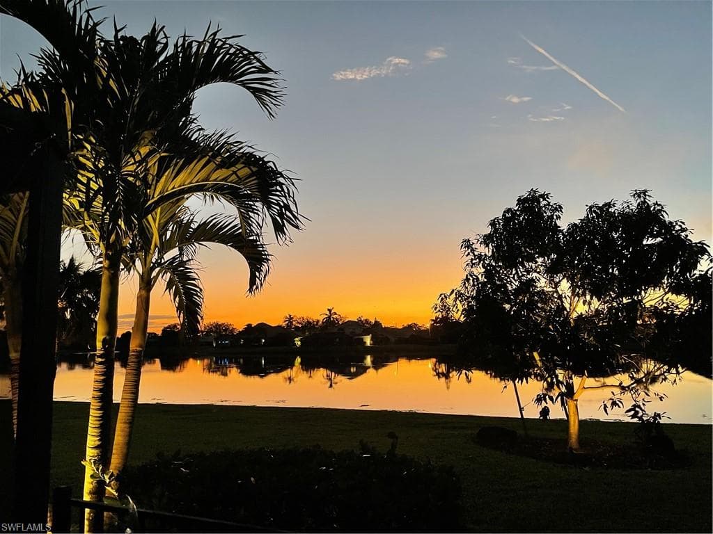 2137 Imperial CIR NAPLES, FL 34110
