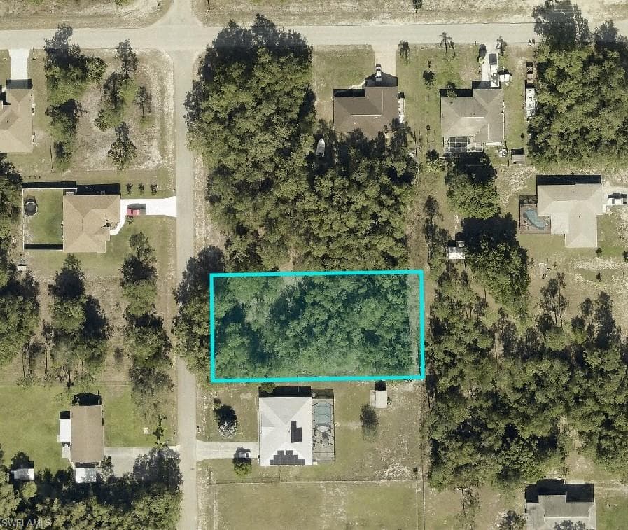 118 Johns AVE LEHIGH ACRES, FL 33936