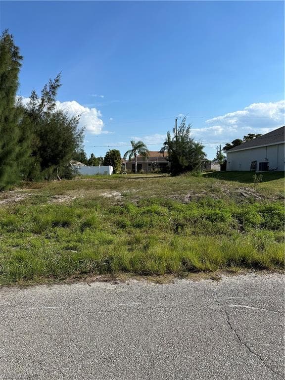1804 SW Embers LN CAPE CORAL, FL 33991