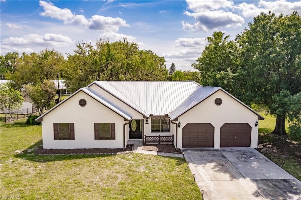 4550 Springview CIR LABELLE, FL 33935