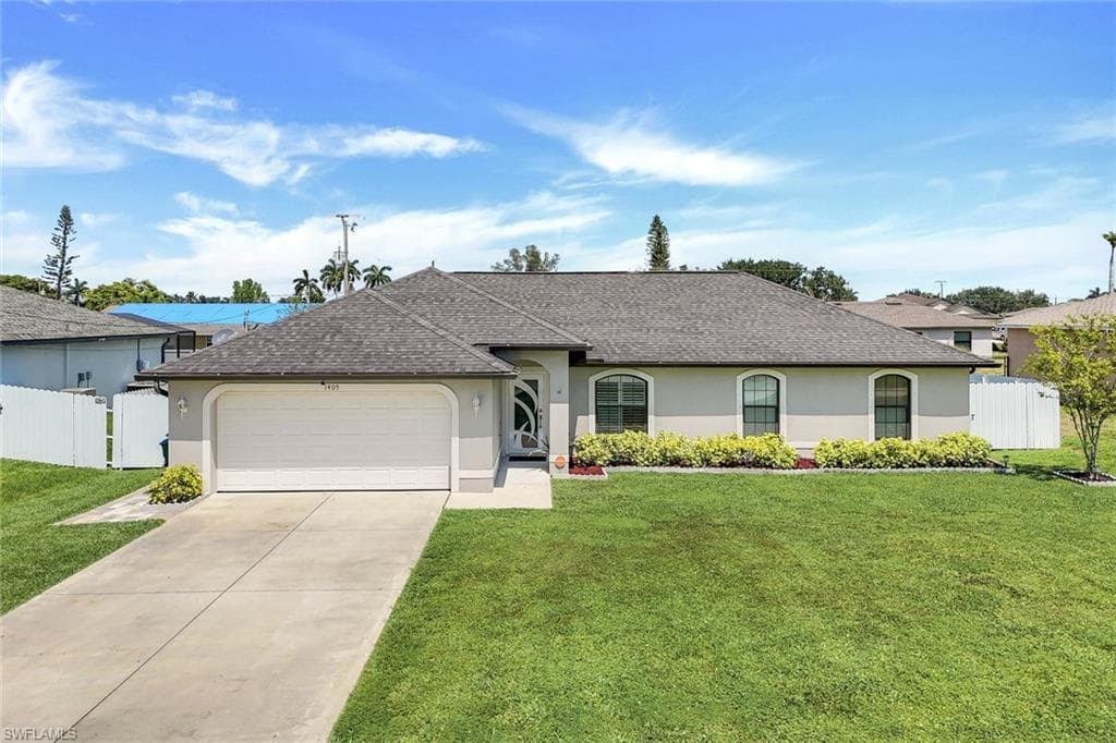 1405 SW 6th PL CAPE CORAL, FL 33991