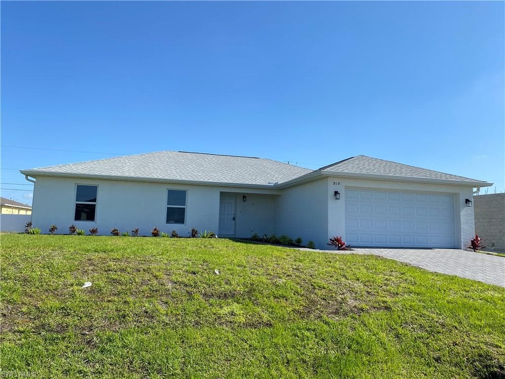 919 NE 12th ST CAPE CORAL, FL 33909