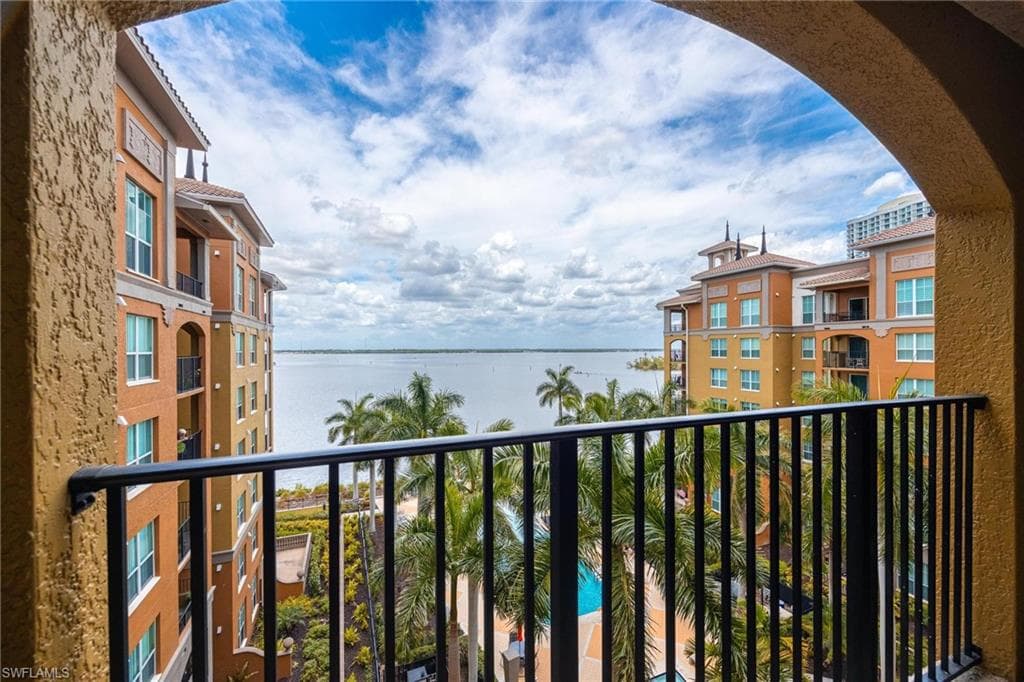 2825 Palm Beach BLVD 609 FORT MYERS, FL 33916
