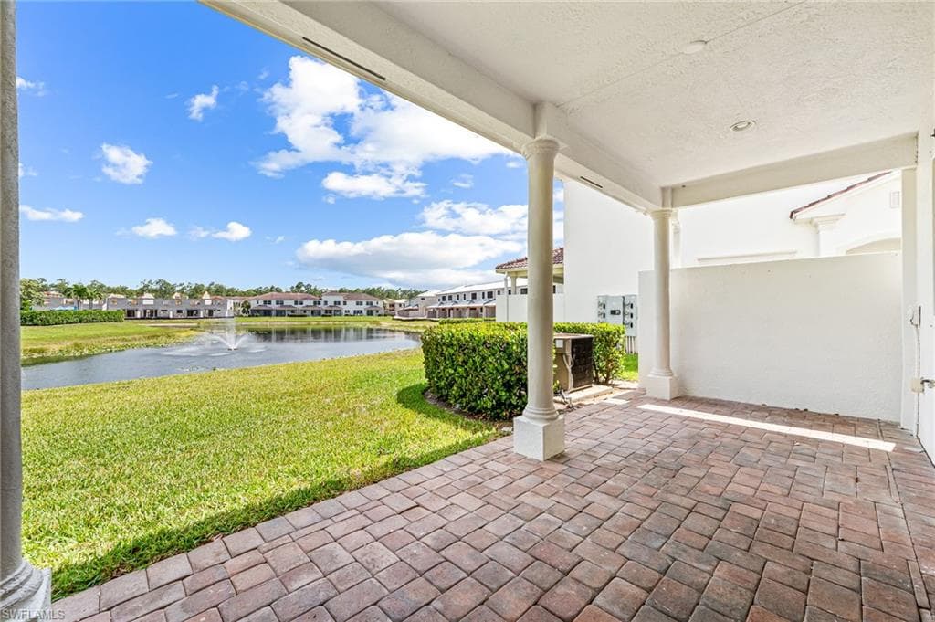 7070 Venice WAY 2906 NAPLES, FL 34119
