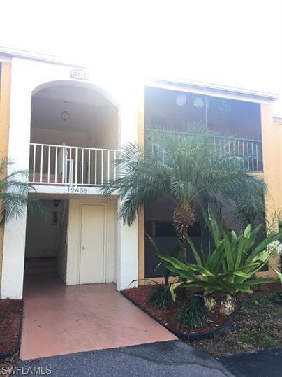 12658 Kenwood LN B FORT MYERS, FL 33907
