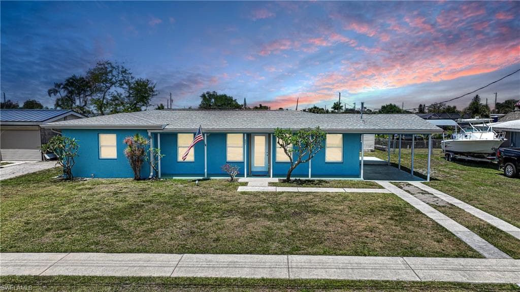 521 Sharon CIR PORT CHARLOTTE, FL 33952