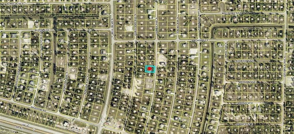 1068 Gunby AVE S LEHIGH ACRES, FL 33974