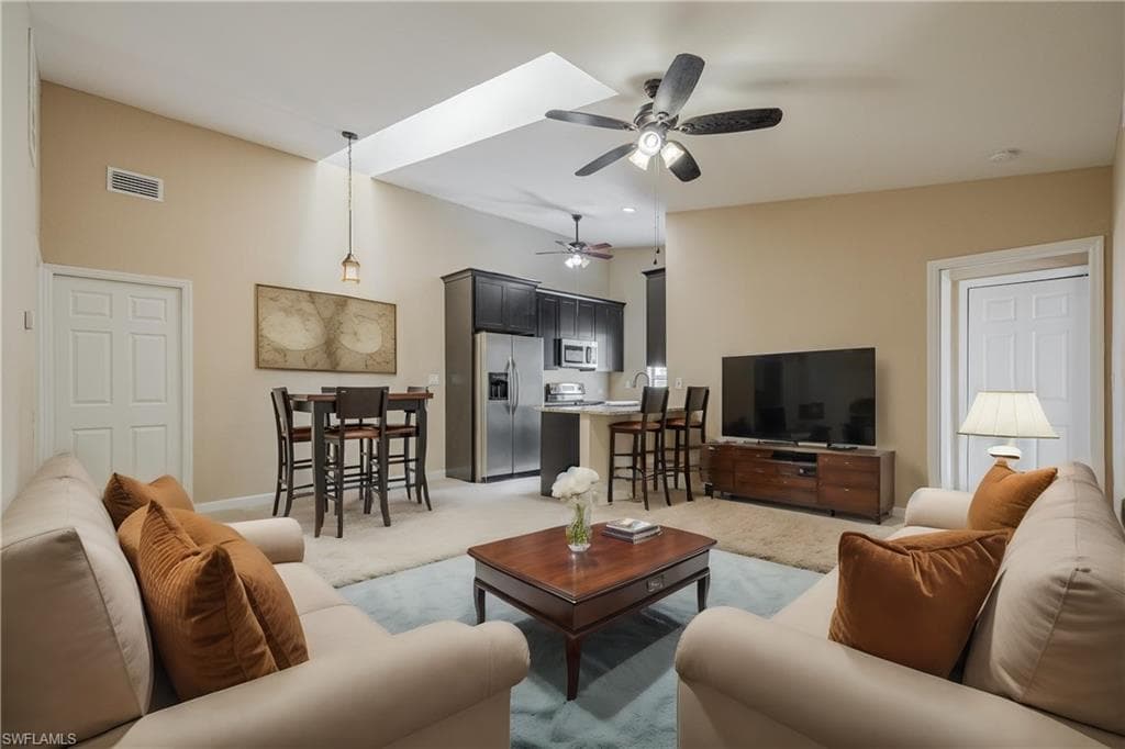 1518 SW Courtyards LN 200 CAPE CORAL, FL 33914