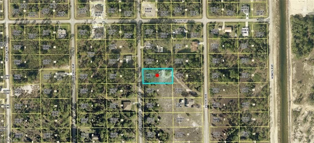 816 Abbott AVE LEHIGH ACRES, FL 33972