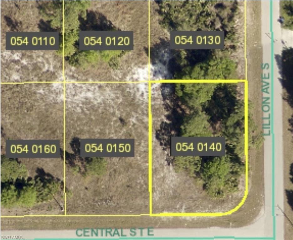 765 Central ST E LEHIGH ACRES, FL 33974