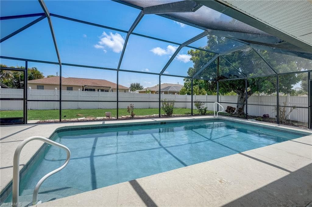 230 SW 43rd TER CAPE CORAL, FL 33914