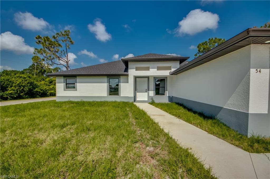 54 Elva AVE S LEHIGH ACRES, FL 33976