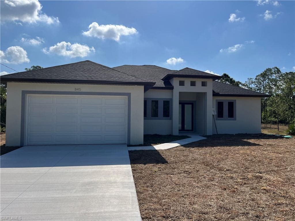 845 Chapman Ave S LEHIGH ACRES, FL 33974