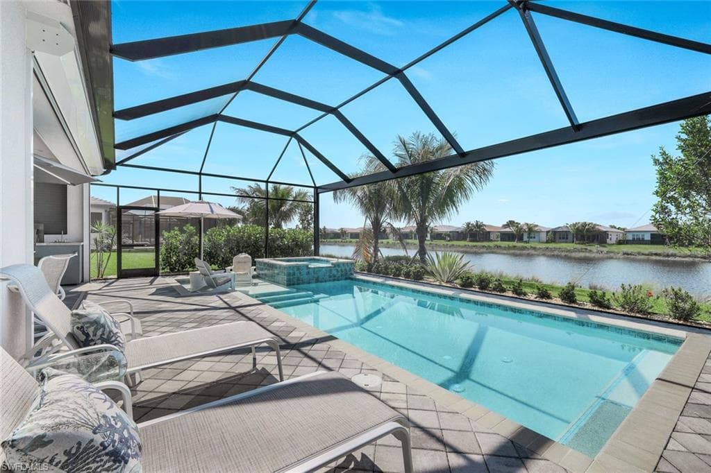 11322 Jacaranda DR NAPLES, FL 34120