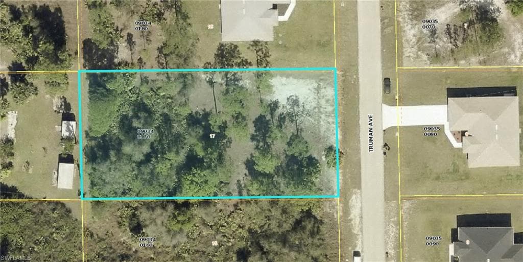 609 Truman AVE LEHIGH ACRES, FL 33972