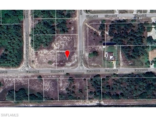 918 Medford AVE S LEHIGH ACRES, FL 33974