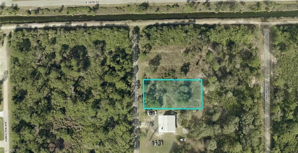 1918 Columbus AVE LEHIGH ACRES, FL 33972