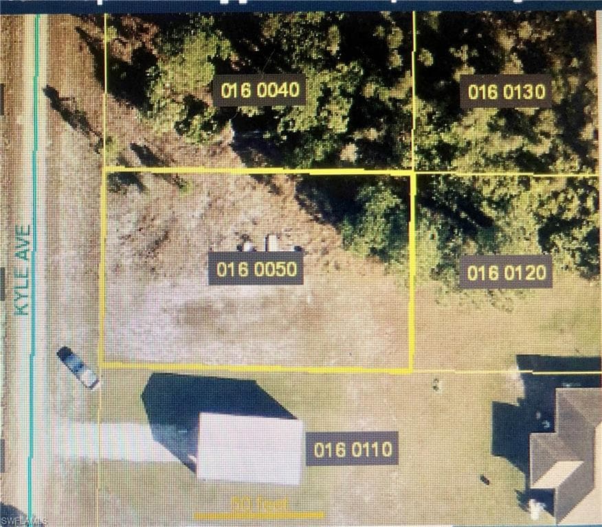 955 Kyle AVE LEHIGH ACRES, FL 33974