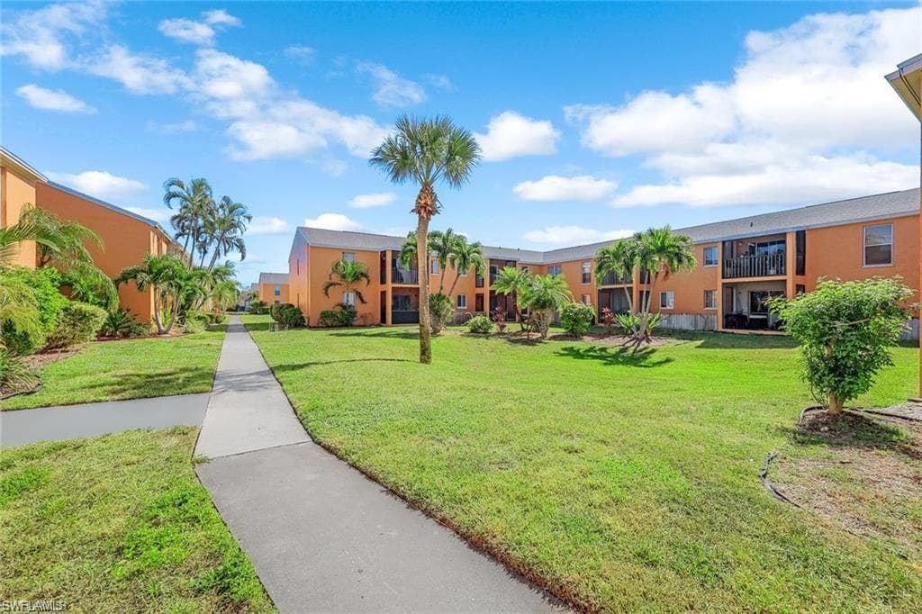12658 Kenwood LN D FORT MYERS, FL 33907
