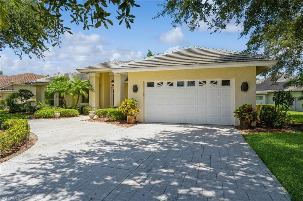 9761 Alhambra LN BONITA SPRINGS, FL 34135