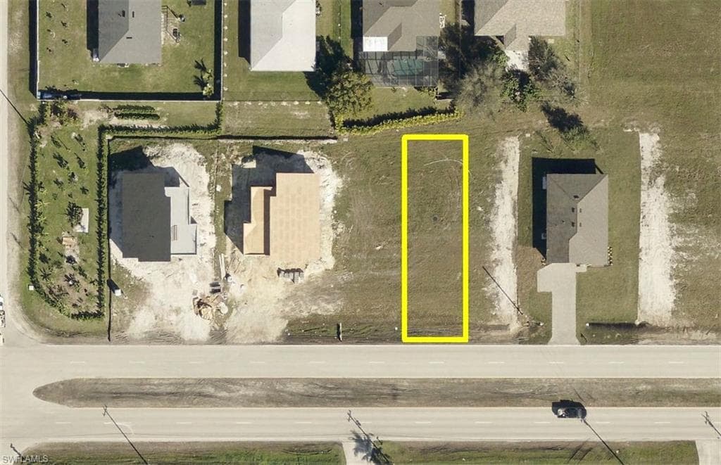 1823 Embers PKWY W CAPE CORAL, FL 33993