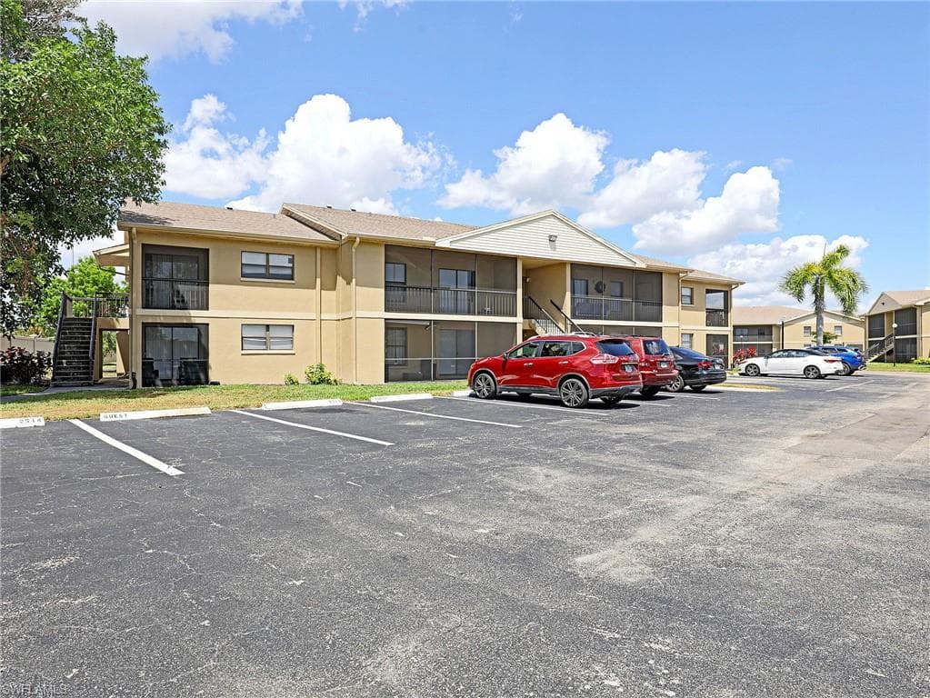 5325 Summerlin RD 2508 FORT MYERS, FL 33919