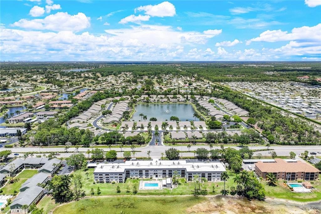 5515 Rattlesnake Hammock AVE SE 114 NAPLES, FL 34113