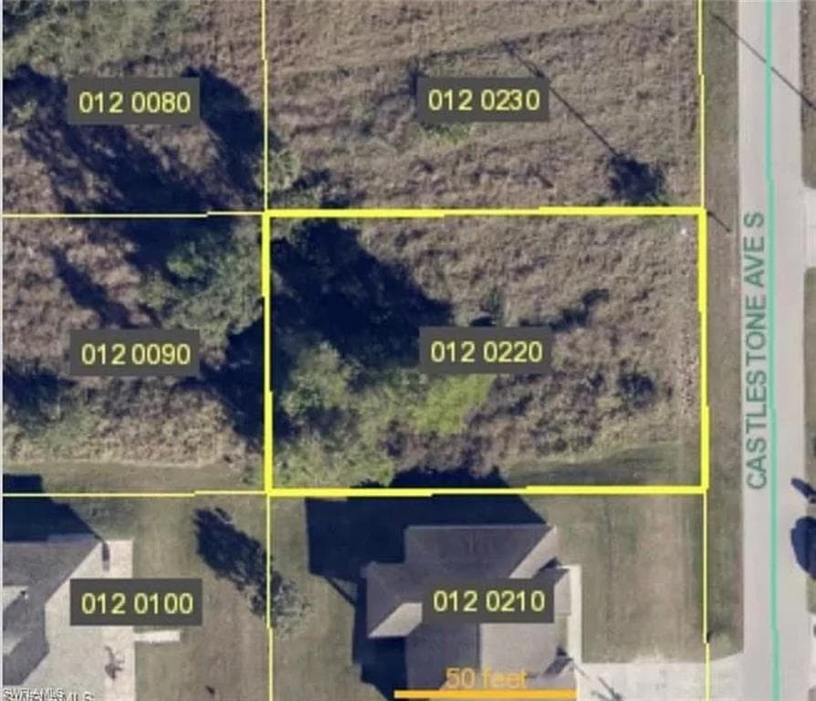 722 Castlestone AVE S LEHIGH ACRES, FL 33974