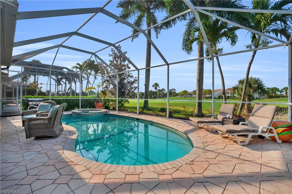 83 Glen Eagle CIR NAPLES, FL 34104