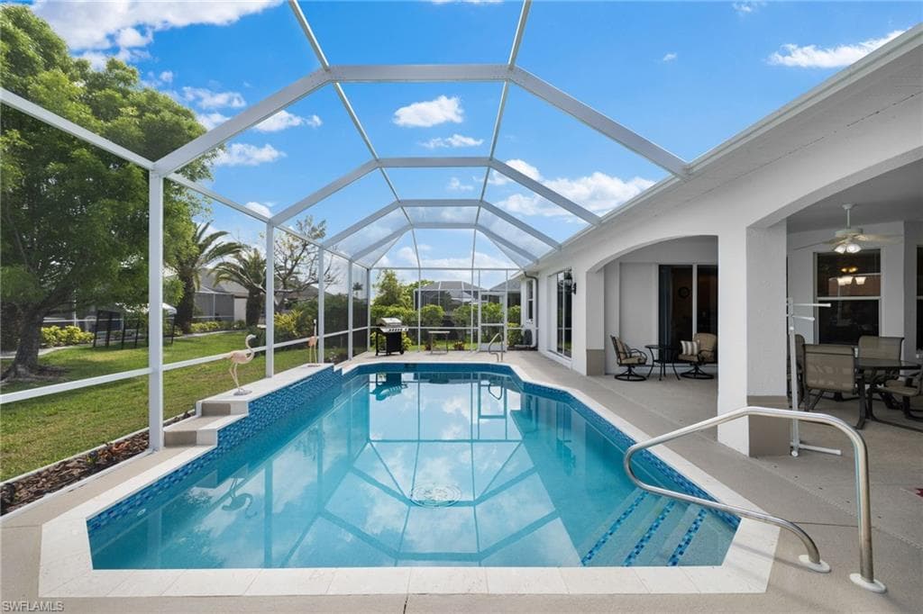 2527 30th ST CAPE CORAL, FL 33914