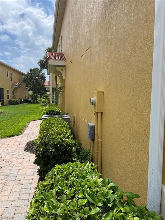 9813 Quinta Artesa WAY 101 FORT MYERS, FL 33908