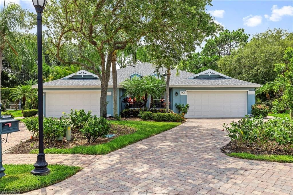 15027 Sterling Oaks DR NAPLES, FL 34110