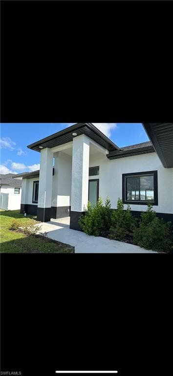 627 NW 2nd TER CAPE CORAL, FL 33993