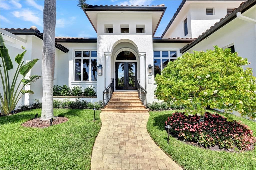 445 Putter Point DR NAPLES, FL 34103