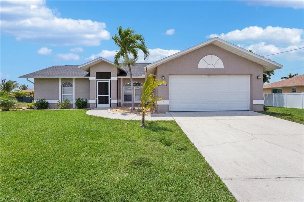 3914 SW 14th AVE CAPE CORAL, FL 33914