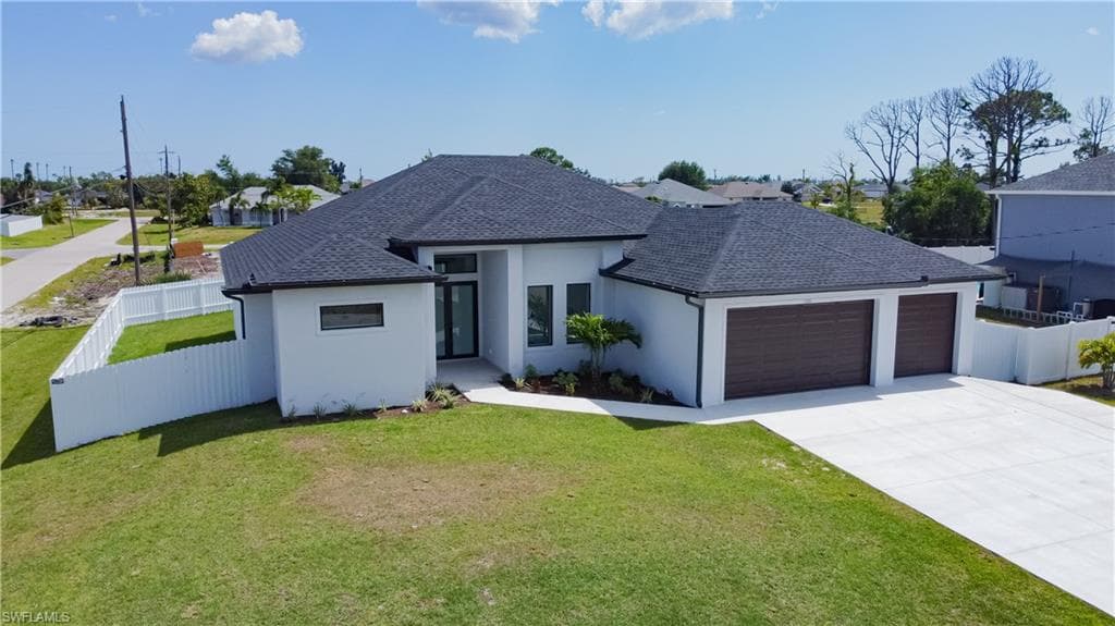 2800 Embers PKWY W W CAPE CORAL, FL 33993