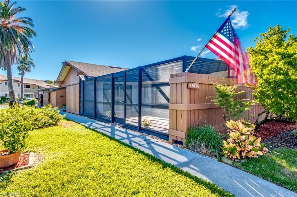 5703 Foxlake DR 1 NORTH FORT MYERS, FL 33917