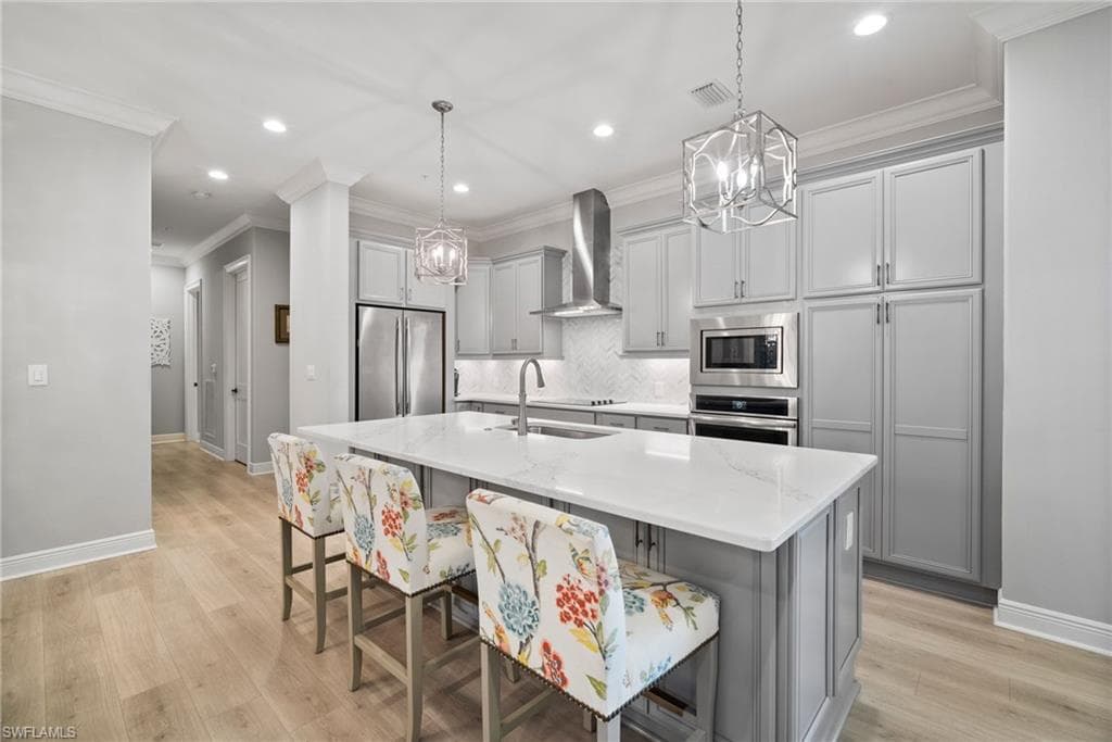 21490 Strada Nuova CIR D310 ESTERO, FL 33928